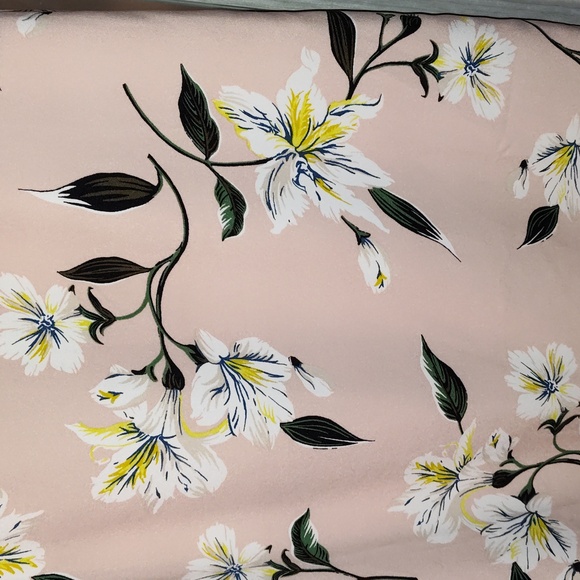 Floral Dress - Picture 3 of 6